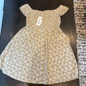 Sundress off the shoulder